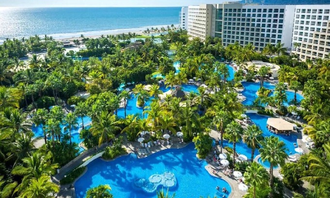 Bucerias Hotel | Relaxing Retreat at Luxury Vidanta Resort in Nuevo Vallarta