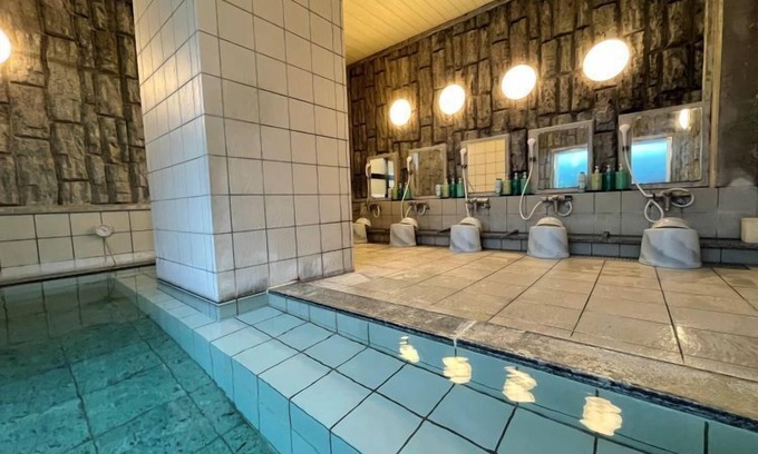 Honjo Hotel | Welcoming Hotel Route Inn Honjo Ekiminami with Great Amenities
