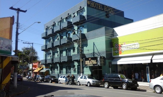 Guaratingueta Hotel | Budget-Friendly Hotel Royal Class with Family and Pet Perks