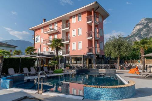 Riva del Garda Hotel | Enjoy Oceanfront Relaxation at Hotel Rudy with Spa & Pool