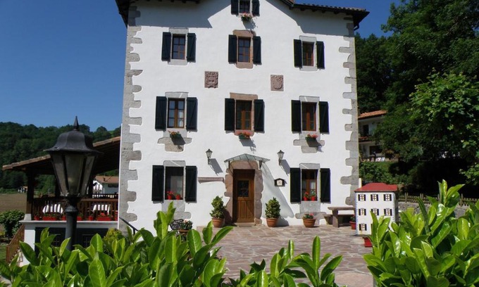 Urdax Hotel | Discover Hotel Rural Irigoienea: Rated 9.3 with Breakfast