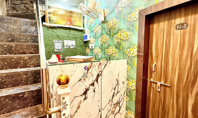 Ujjain Hotel | Hotel S Elite - near Temple & Station