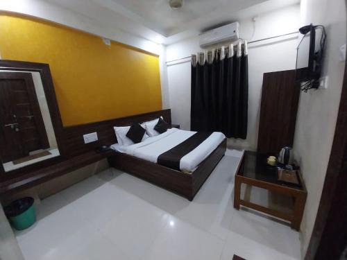 Shirdi Hotel | Affordable Stay at Hotel Sachidanand with Family-Friendly Perks