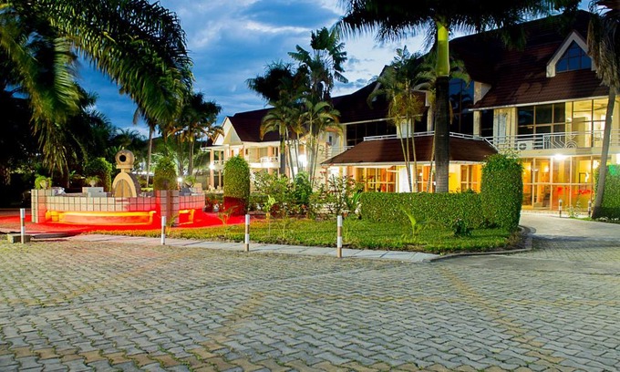 Bujumbura Hotel | Discover Hotel Safari Gate: Oceanfront Bliss Awaits