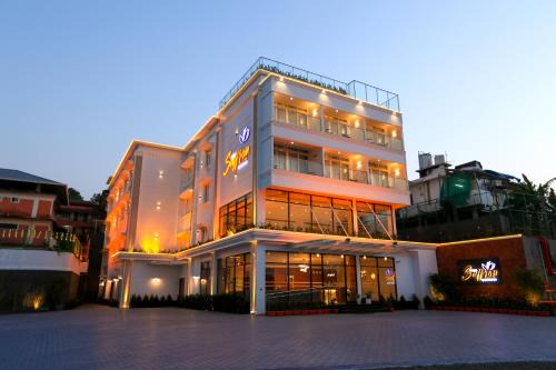 Sulthan Bathery Hotel | Discover Hotel Saffron Wayanad: 4-Star Family Retreat