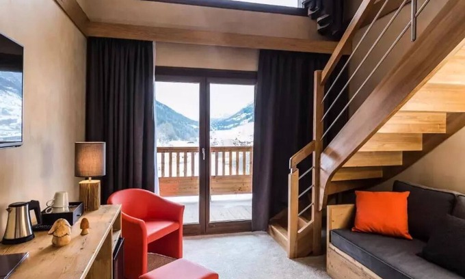 Val Cenis Apartment | Discover Hotel Saint Charles - Pet-Friendly Duplex Suite