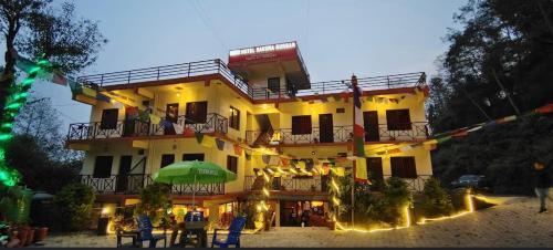 Nagarkot Hotel | Budget-Friendly Hotel Sakura Durbar with Family Amenities