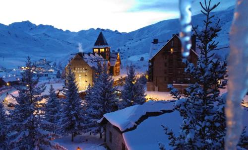 Formigal Hotel | Relaxing Hotel Saliecho with Oceanfront Views & Spa