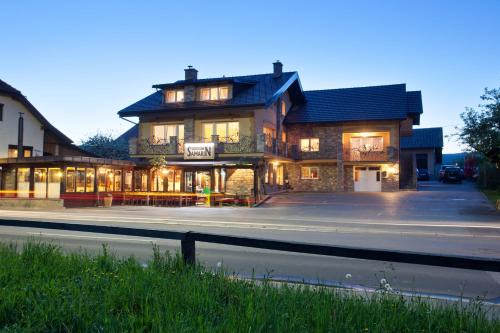 Crnomelj House | Top-Rated Hotel SAMARIN Črnomelj with Spa & Pet-Friendly Options