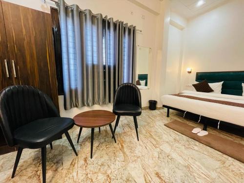 Allahabad Hotel | Relax at Hotel Sangam View: Oceanfront Spa Retreat