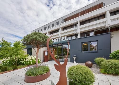 Pliezhausen Hotel | Pet-Friendly Hotel Schönbuch: 4-Star Stay with Breakfast
