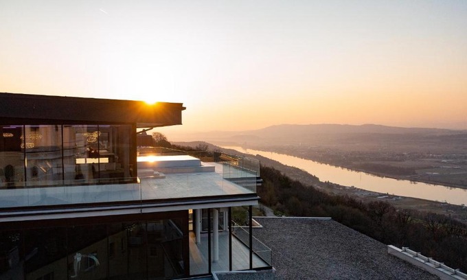 Maria Taferl Hotel | Discover Hotel Schachner: 4-Star Oceanfront Retreat