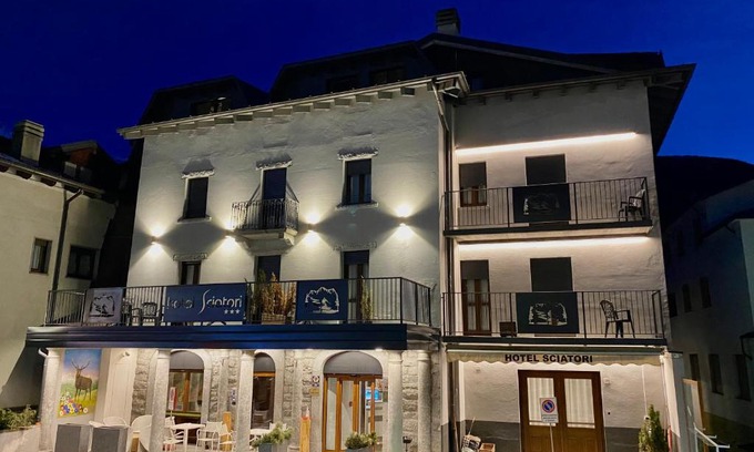 Temu Hotel | Relaxing Retreat at Hotel Sciatori with Spa & Hot Tub