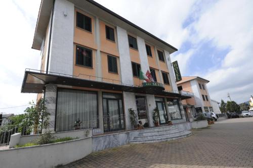 Cascine-La Croce Hotel | Discover Pet-Friendly Comfort at Hotel Sextum