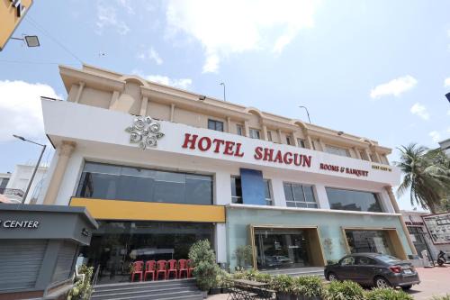 Surat Hotel | Discover Hotel Shagun: Rooms & Banquet in Surat