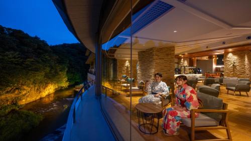 Shidotaira Hotel | Discover Hotel Shidotaira: Family-Friendly with Pool & Hot Tub