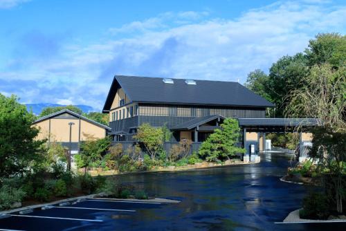 Nasu Hotel | Relax at Hotel Shiki no Yakata Nasu: Spa & Hot Tub Bliss