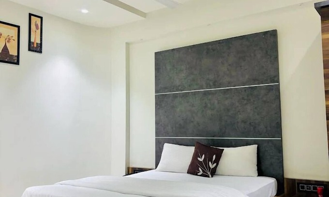 Rajgurunagar Hotel | HOTEL SHIVAM EXECUTIVE