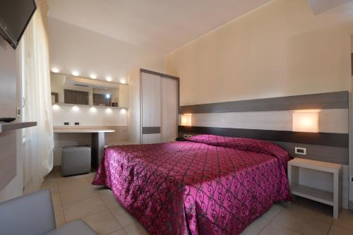 Cittadella Hotel | Discover Hotel Siena: Family-Friendly with Kitchen Amenities