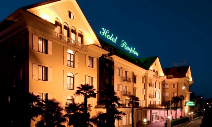 Baveno Hotel | Experience Comfort at Hotel Simplon with Oceanfront Views