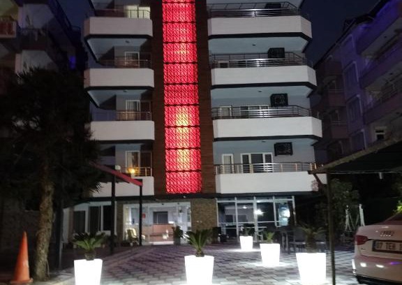 Finike Hotel | Pet-Friendly Hotel Simsek with Restaurant & Breakfast Options