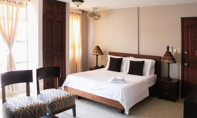 Turbo Hotel | Discover Hotel Solaris: Family-Friendly with Breakfast!