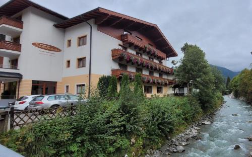 Hinterglemm Hotel | Hotel Sommerer: Enjoy Summer with JOKER CARD Benefits