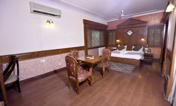 Rudrapur Hotel | Budget-Friendly Stay at Hotel Sonia with Breakfast Included