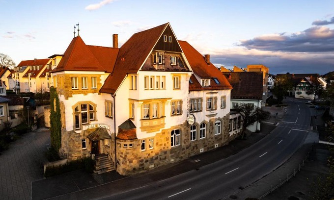Gottmadingen Hotel | Cozy Hotel Sonne: Pet-Friendly Stay with Breakfast Included