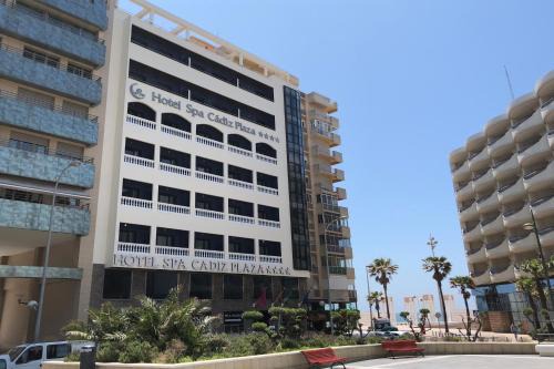 Cadiz Hotel | Relax at Hotel Spa Cádiz Plaza with Oceanfront Views
