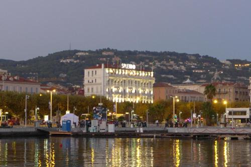 Cannes City Centre Hotel | Experience Comfort at Hotel Splendid with Oceanfront Views