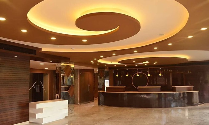 Virudhunagar Hotel | Welcoming Hotel Sriram JB Residency with Family-Friendly Perks