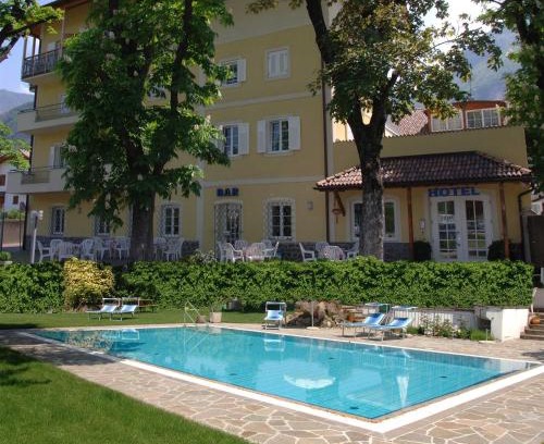 Bronzolo Hotel | Cozy Hotel Stampfer B&B: Oceanfront Views Await You