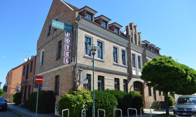 Muncheberg Hotel | Family-Friendly Retreat at Hotel-Sternthaler / Rathauseck