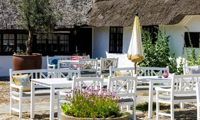 Vestero Havn Hotel | Inviting Hotel Strandgaarden: Family-Friendly with Breakfast