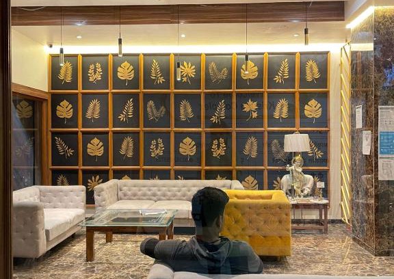 Latur Hotel | Family-Friendly Stay at Hotel Sudarshan Palace with Kitchen