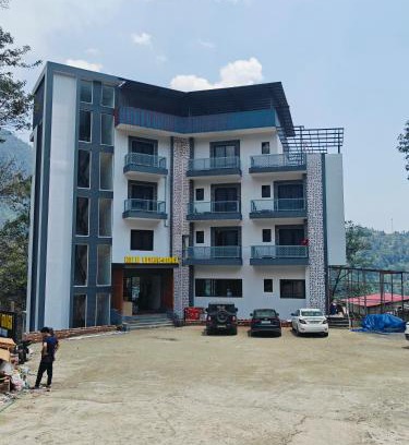 Sitapur Hotel | Discover Comfort at Hotel Sudesh Ganga – Family-Friendly Stay
