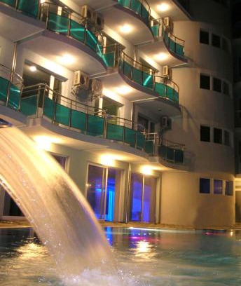 Lozenets Hotel | Budget-Friendly Hotel Sunset Beach with Pool & Pet Access