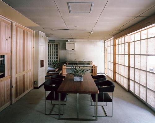 Shinmachi House | Experience Hotel Sunshine: Cozy Fireplace and Hot Tub