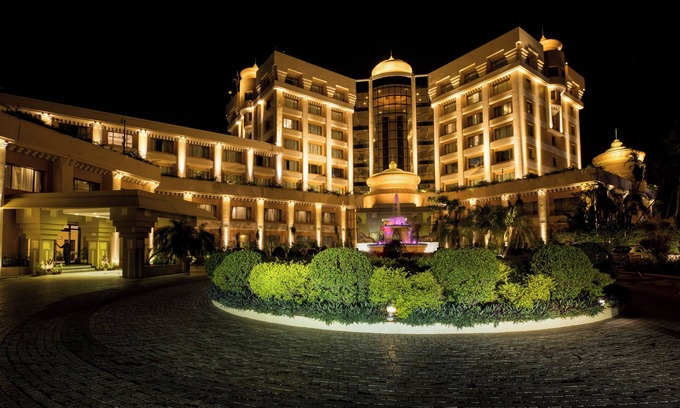 Jayadev Vihar Hotel | Discover Hotel Swosti Premium: 5-Star Comfort Awaits