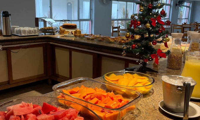 Sao Cristovao Hotel | Family-Friendly Hotel Teófilo Otoni with Pool & Breakfast