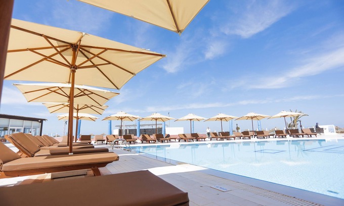 Playa Sidi Mehrez Hotel | Discover Hôtel Telemaque Beach & Spa: Family-Friendly Oasis