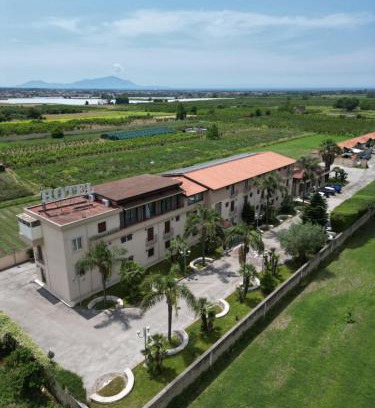 Giugliano in Campania Hotel | Charming Stay at Hotel Tempio with Pet-Friendly Amenities