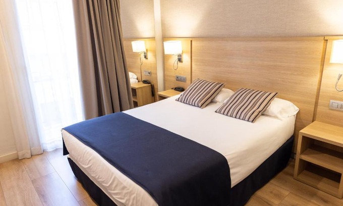 Puigcerda Hotel | Discover Hotel Terminus: Family-Friendly with Great Dining