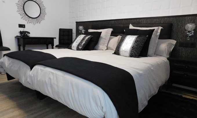 Monforte de Lemos Hotel | Discover Hotel Terra Galega Meiga: Pet-Friendly Retreat