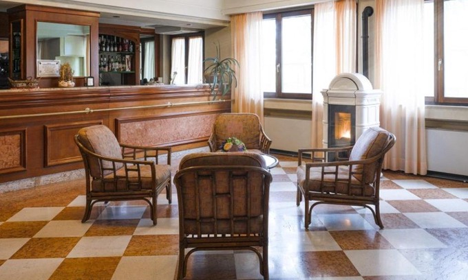 Palena Hotel | Pet-Friendly Hotel Terrazzo d'Abruzzo with 10/10 Reviews