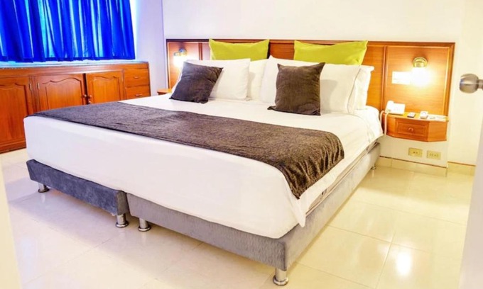 Palmira Hotel | Discover Hotel Thama: Family-Friendly with Great Dining Options