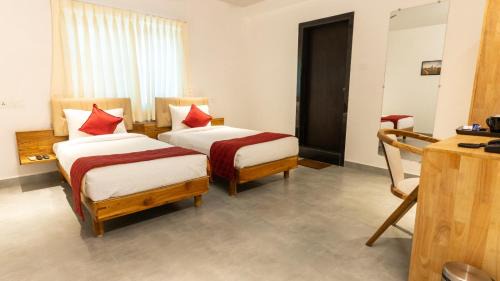 Visakhapatnam Hotel | Inviting Stays at Hotel The Invitation 365 with Hot Tub