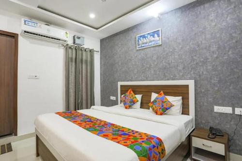 Ayodhya Hotel | Hotel The Laxman- A River View Hotel Ayodhya by Ramansh Group of Hotels