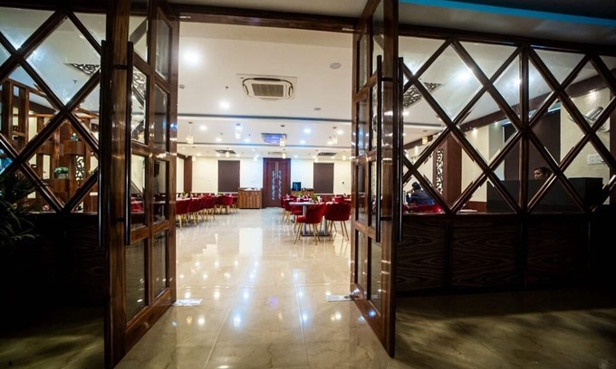 Varanasi Hotel | Discover Hotel The Pearl: Ideal for Family Getaways